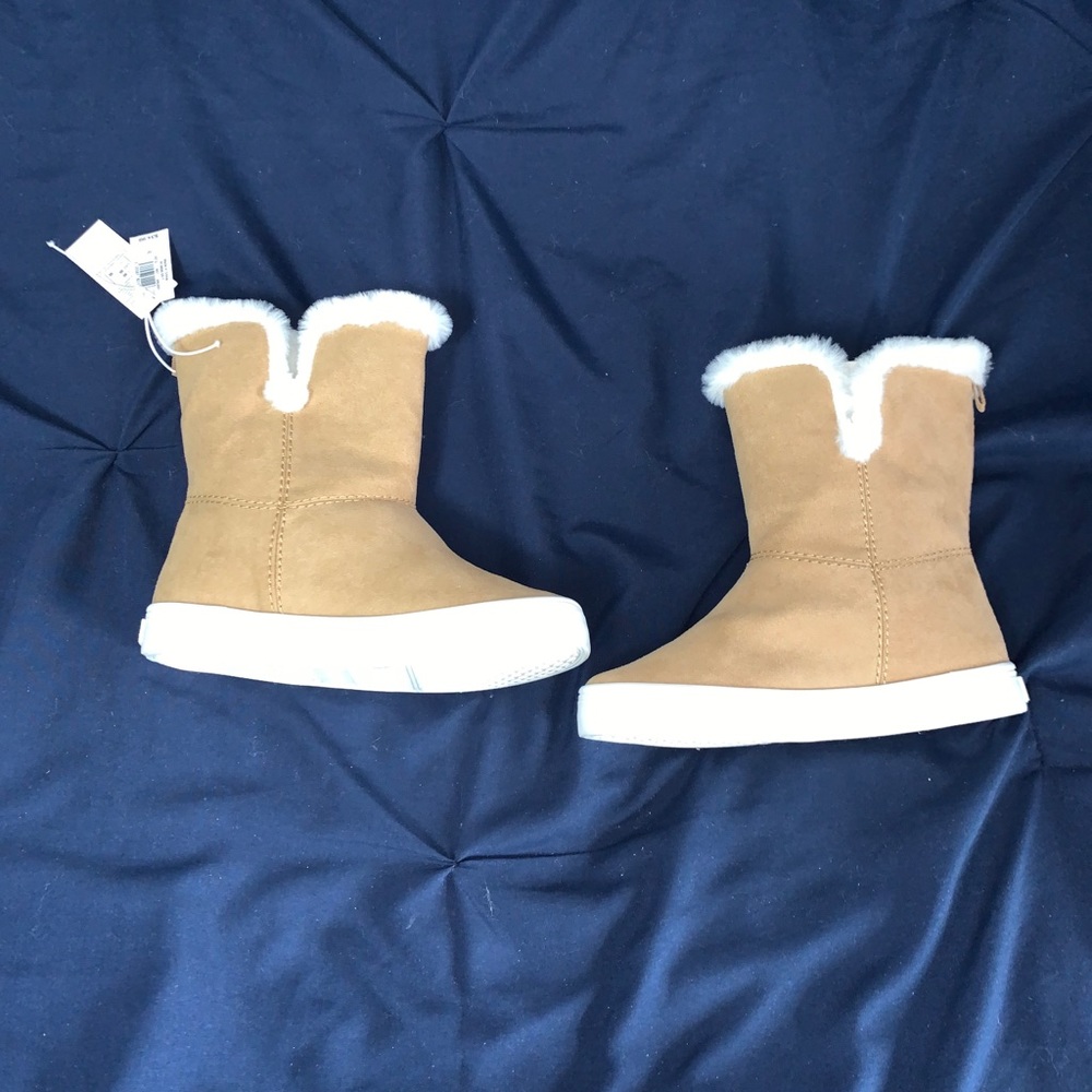 COPY - NWT, Toddler Sneaker Boots